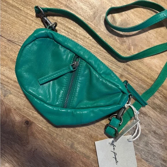 NEW Free people Green Leather Crossbody Bag - Picture 1 of 4
